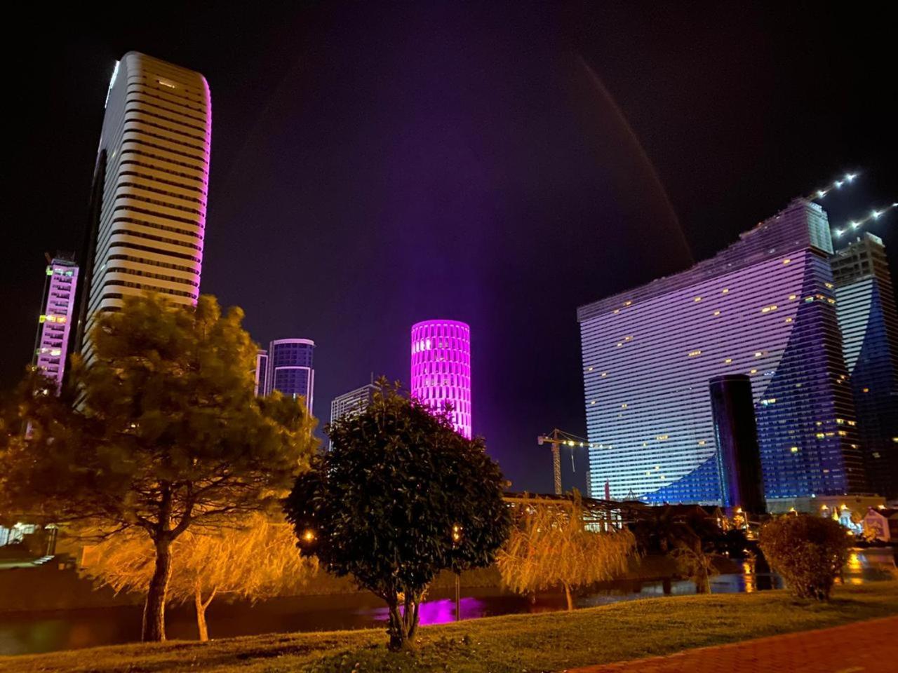 Orbi City Hotel Batumi Exteriör bild