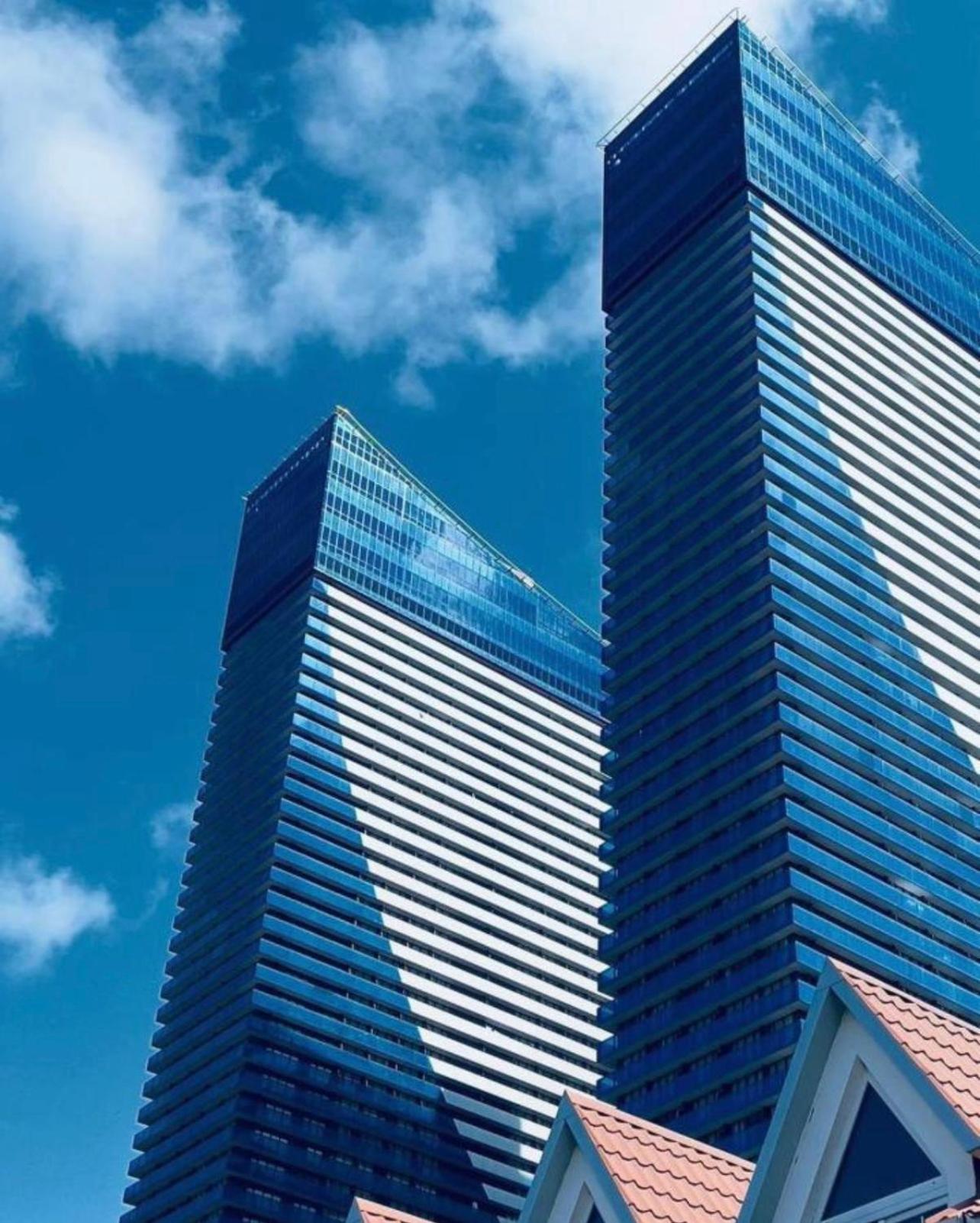 Orbi City Hotel Batumi Exteriör bild